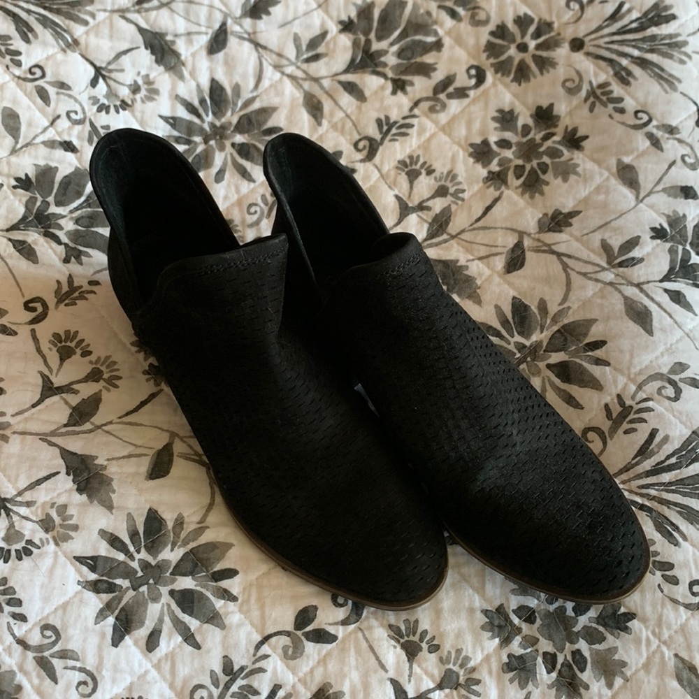 Lucky Brand Black Suede Leather Baley Bootie Size 8.5